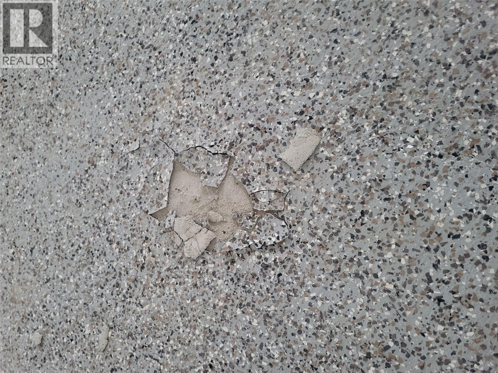  917 LAVAL Crescent, Kamloops