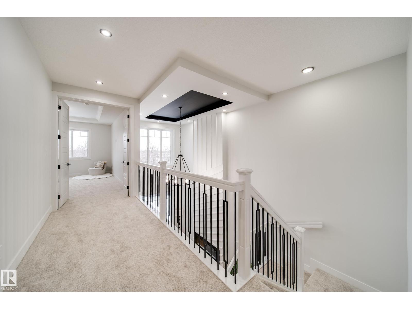 8812 183 AV NW, Edmonton