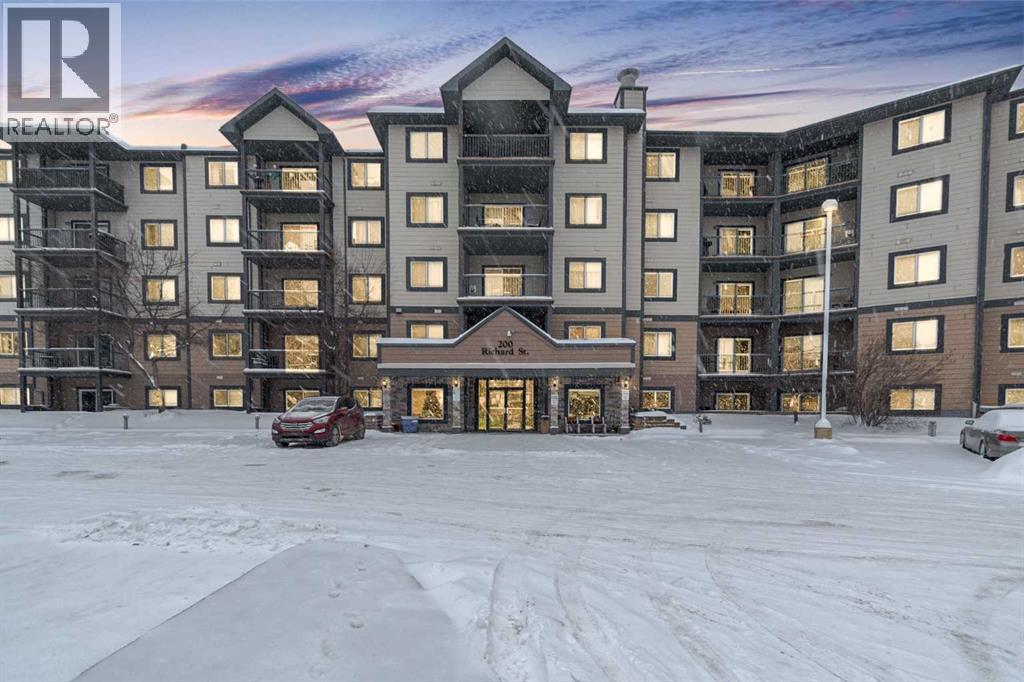 200 Richard Street, Fort McMurray