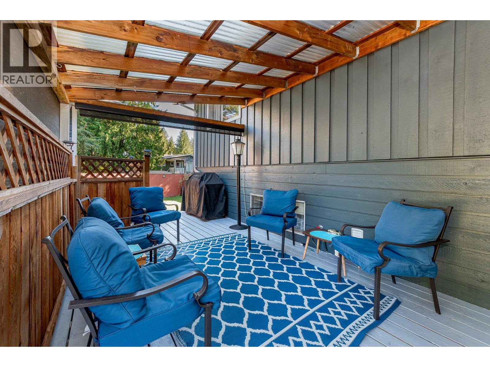 602 Maple Street, Sicamous