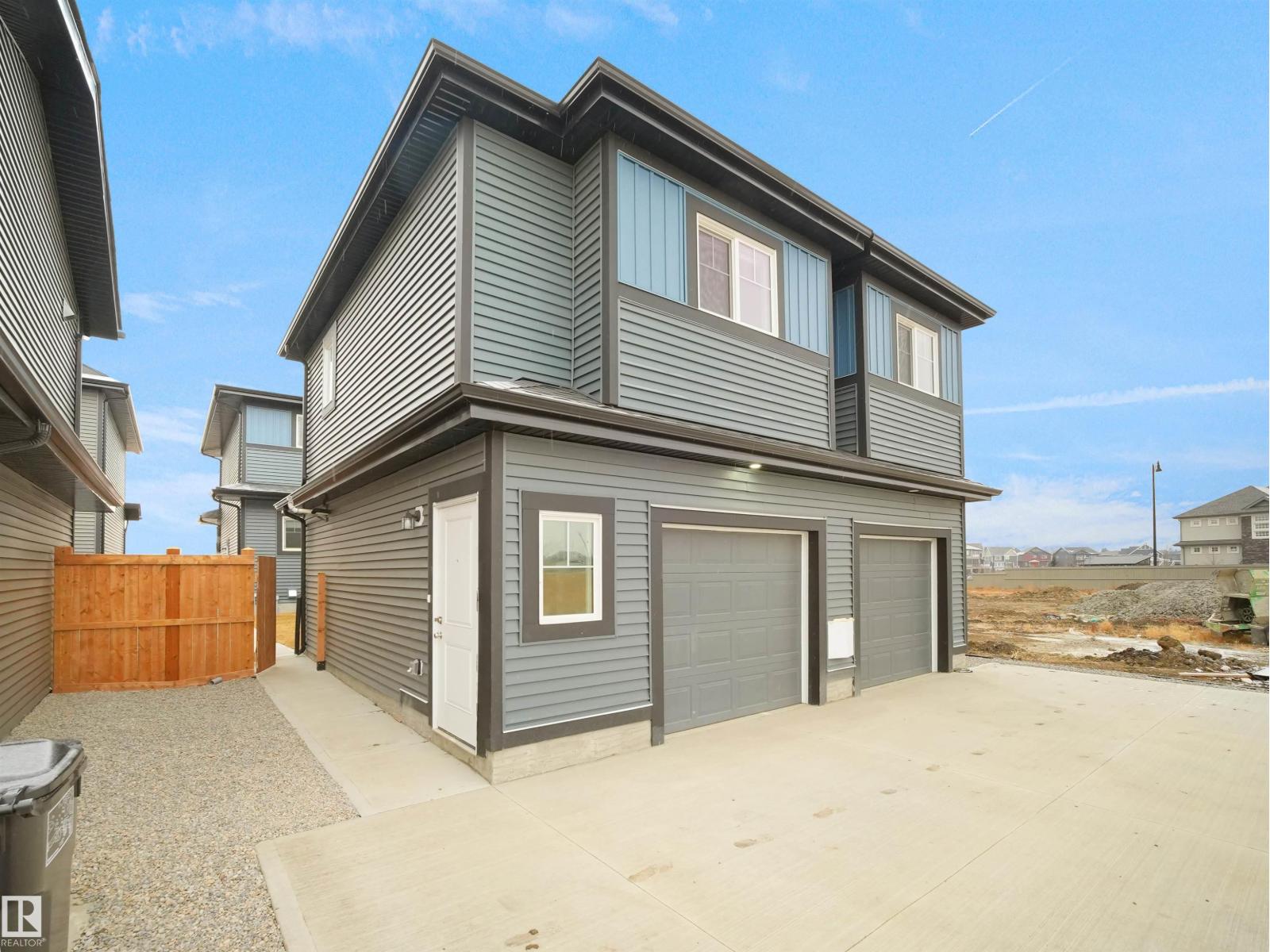 3272 DALLAS SCHMIDT DR NW, Edmonton