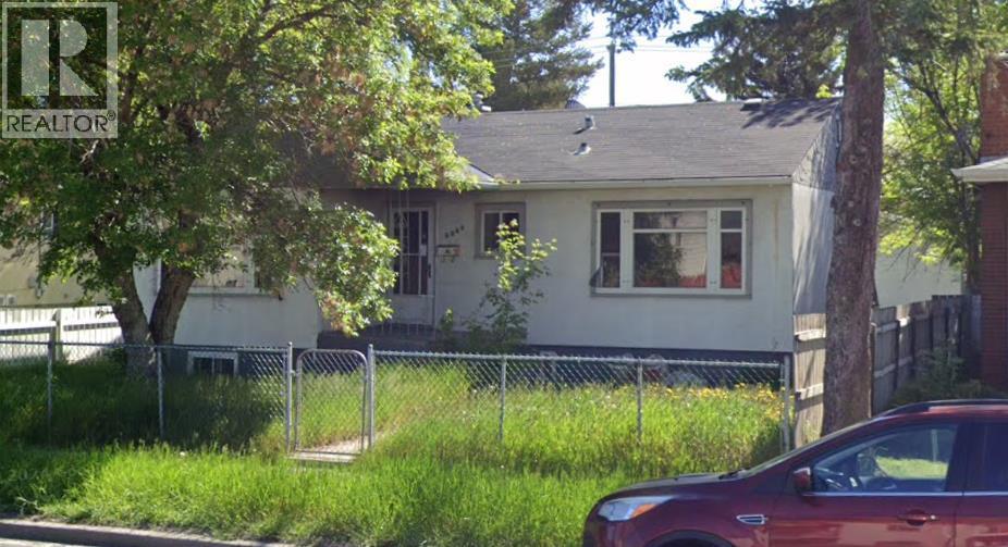 3520 Centre Street NE, Calgary, Alberta