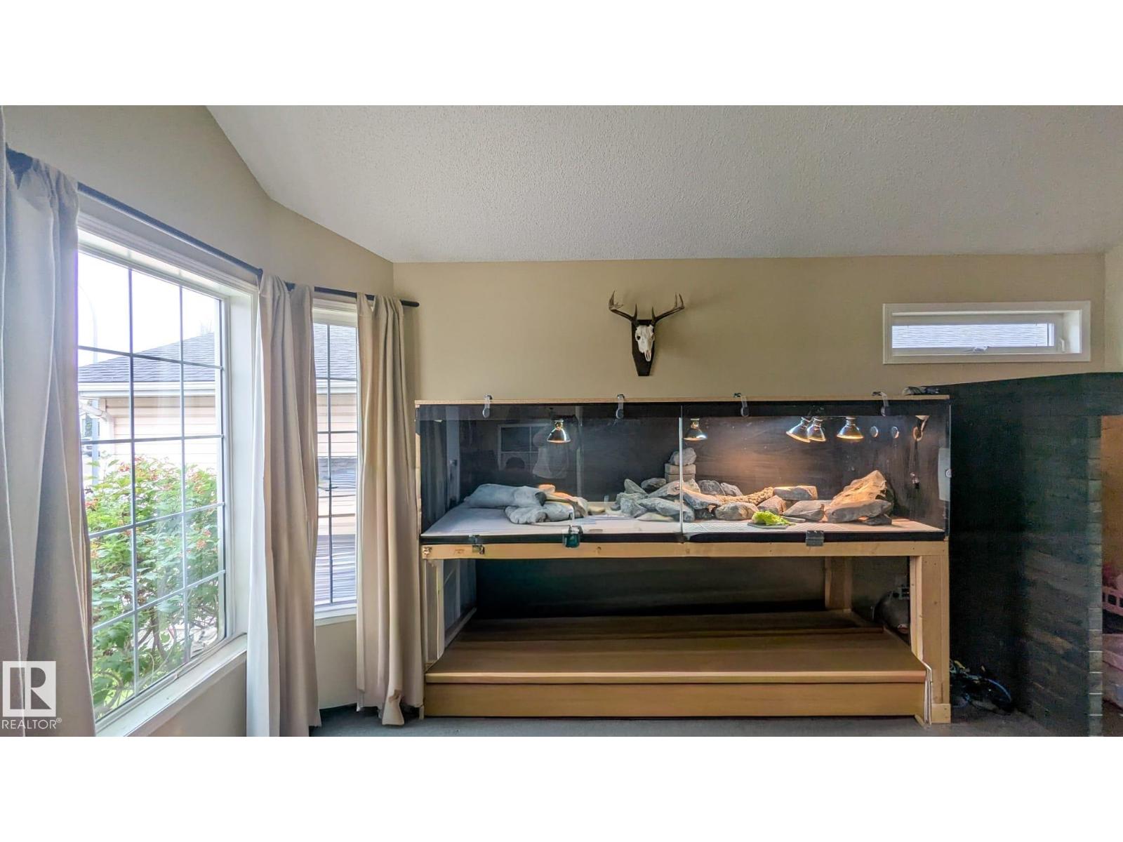 13817 131A AV NW, Edmonton