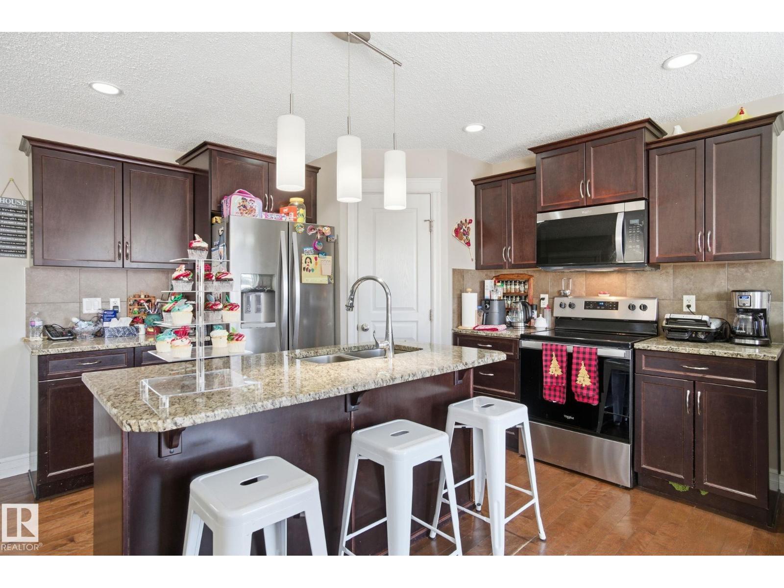 16734 122A ST NW, Edmonton