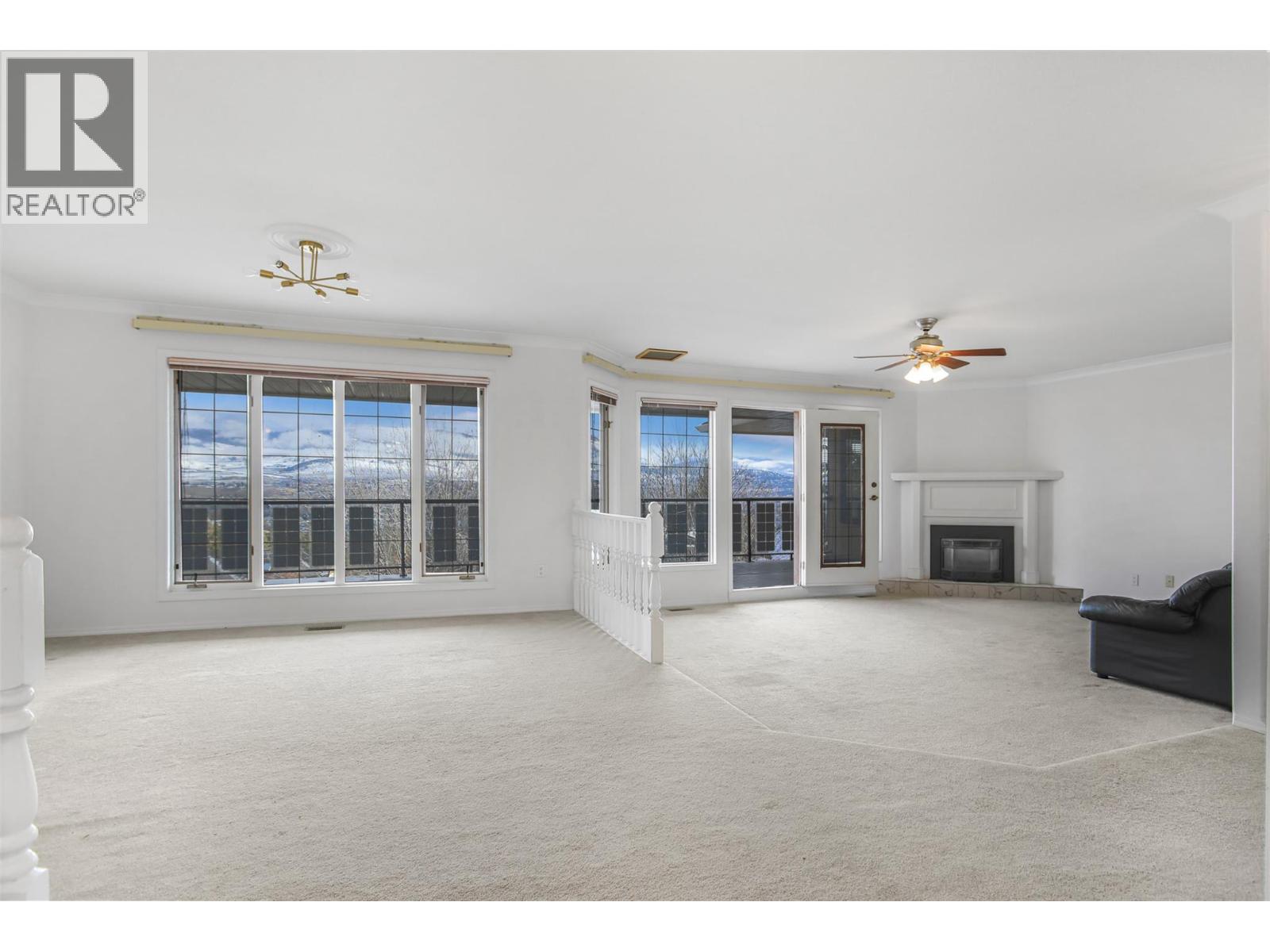  727 Cassiar Crescent, Kelowna