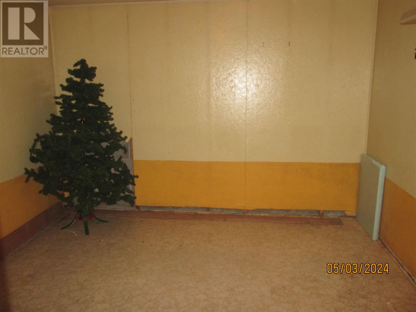 306 FRONT ST - 20