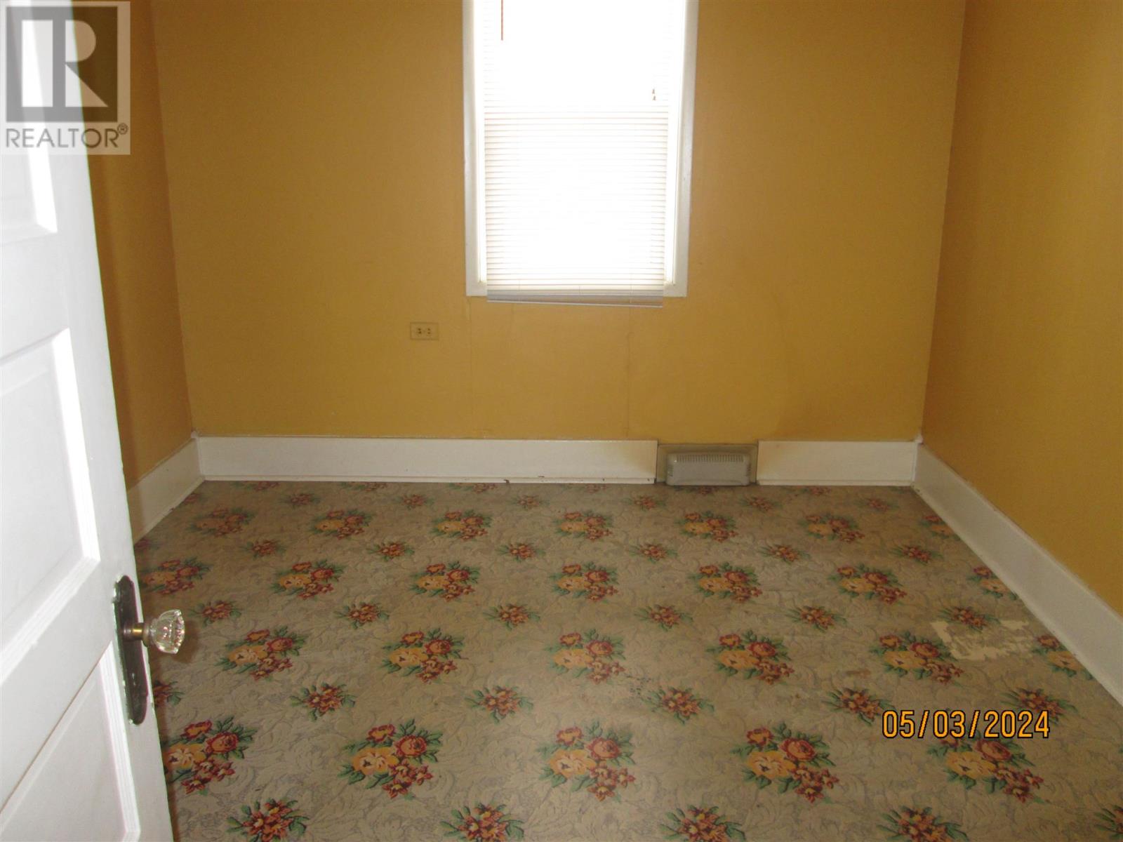 306 FRONT ST - 9