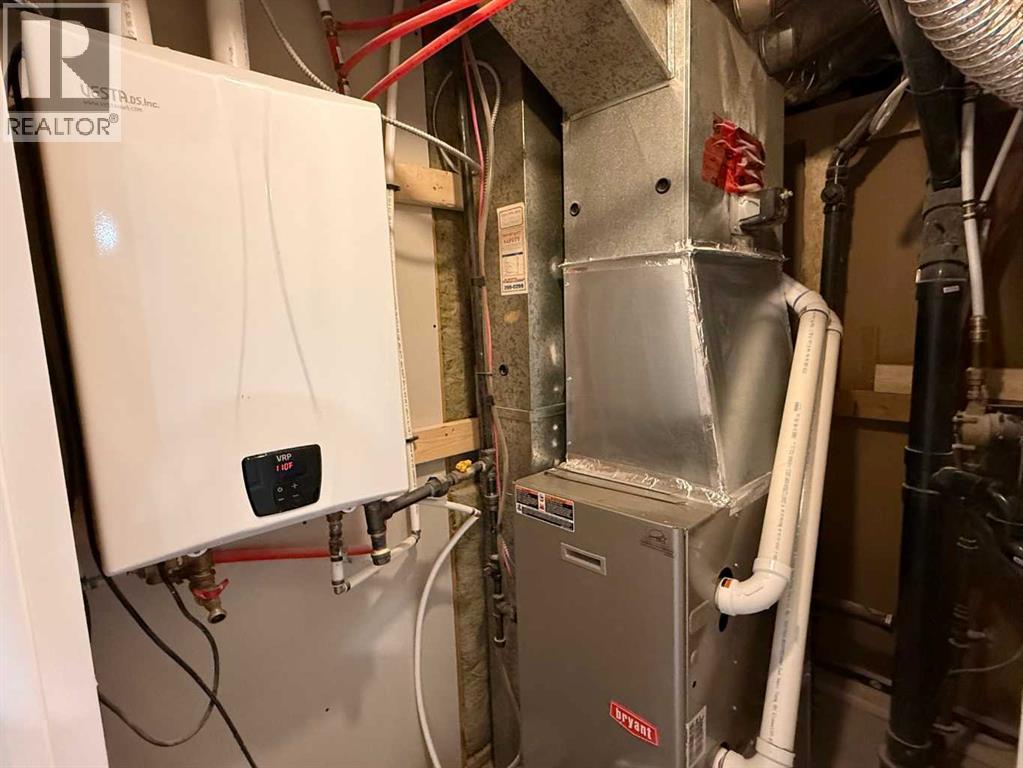 Single Family House for Sale in  Doverville Crescent SE Dover Calgary 