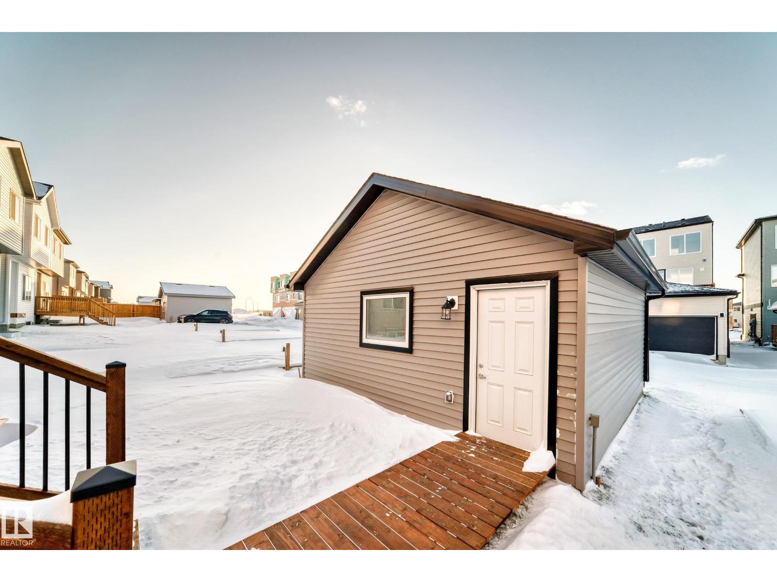 332 29 ST SW - 64