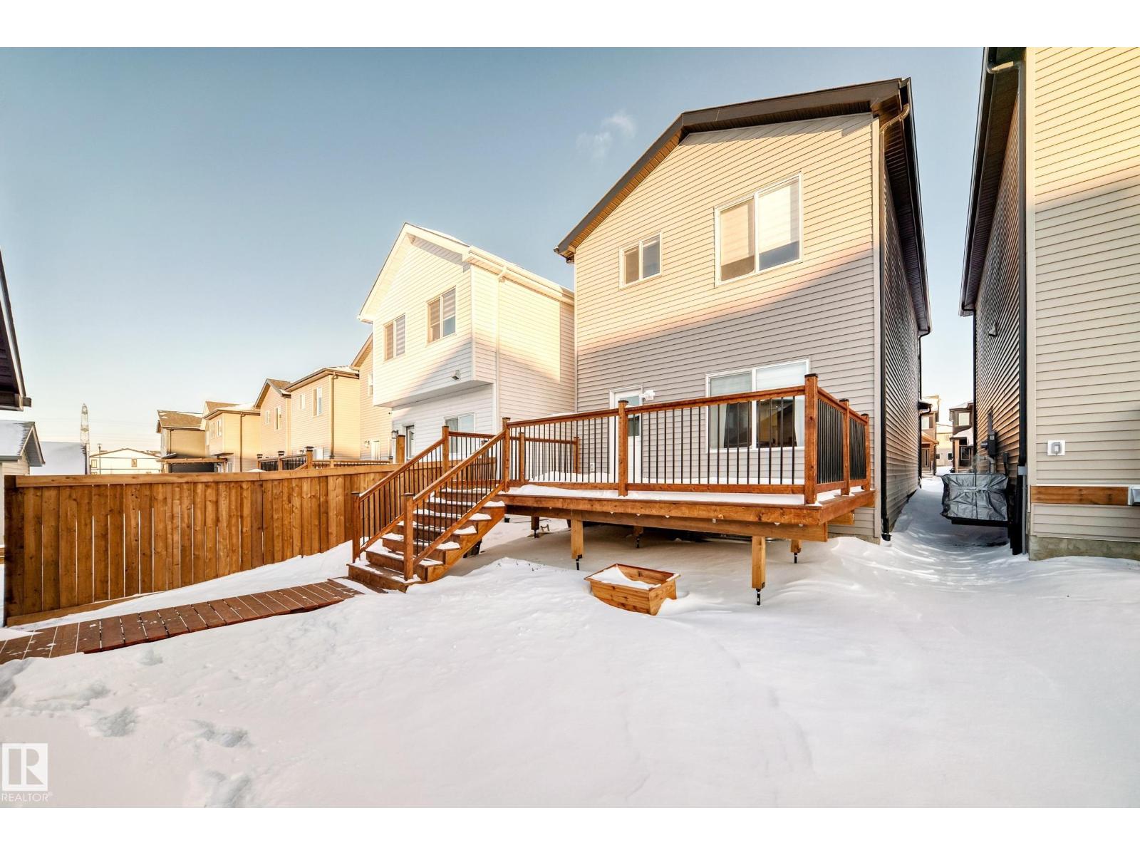 332 29 ST SW - 67