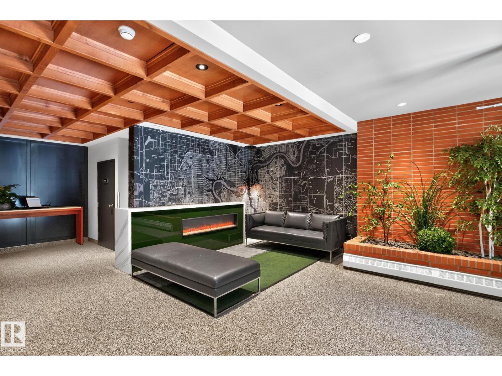 #202 9916 113 ST NW - 6