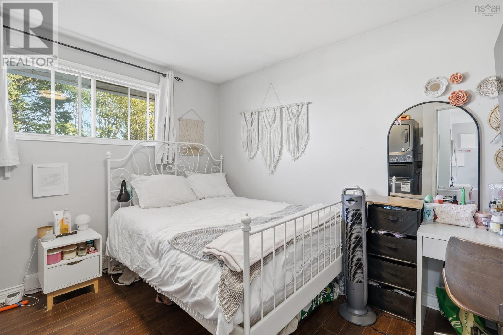 Property 10 of 26 of 3 Tantling Crescent