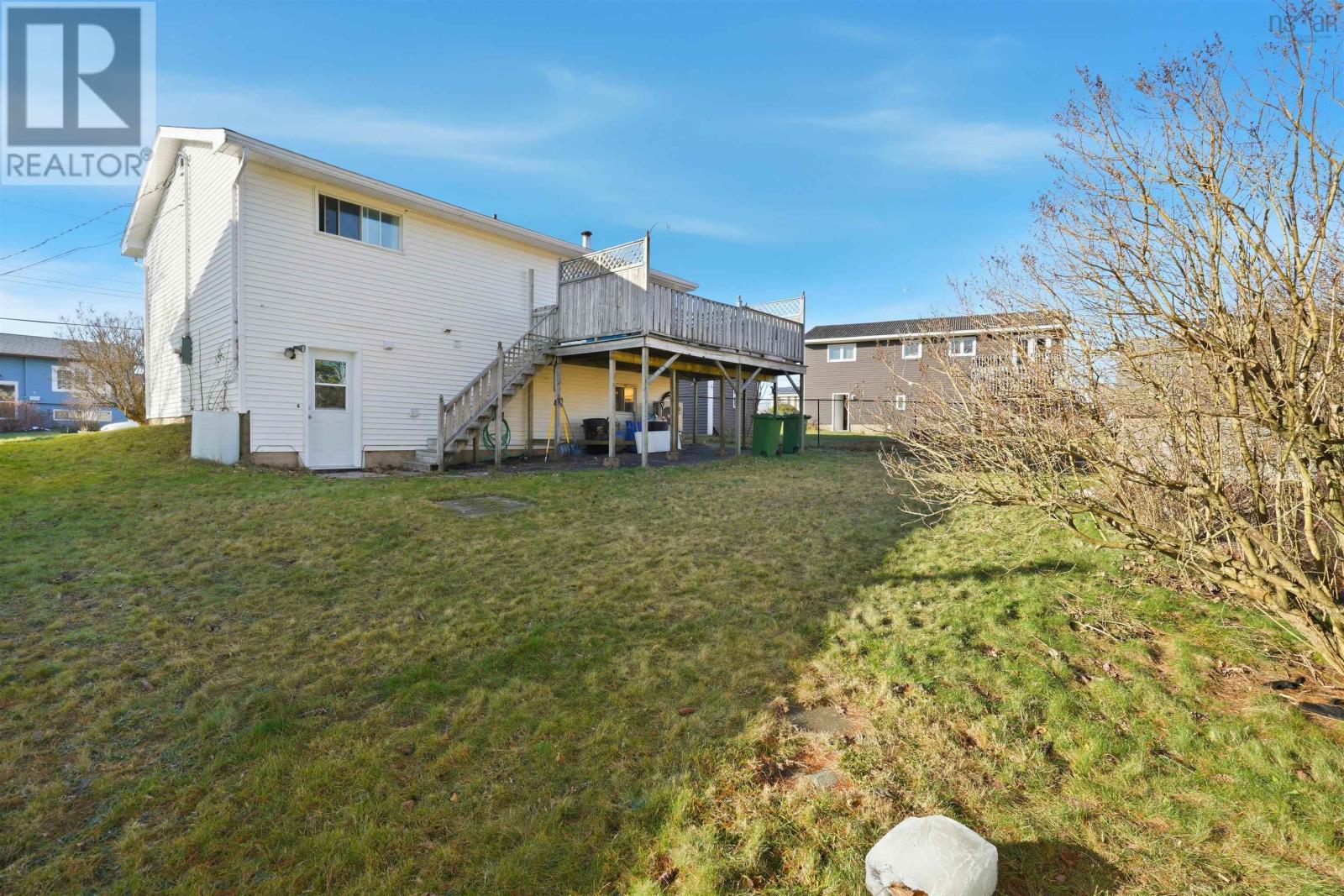 Property 25 of 26 of 3 Tantling Crescent