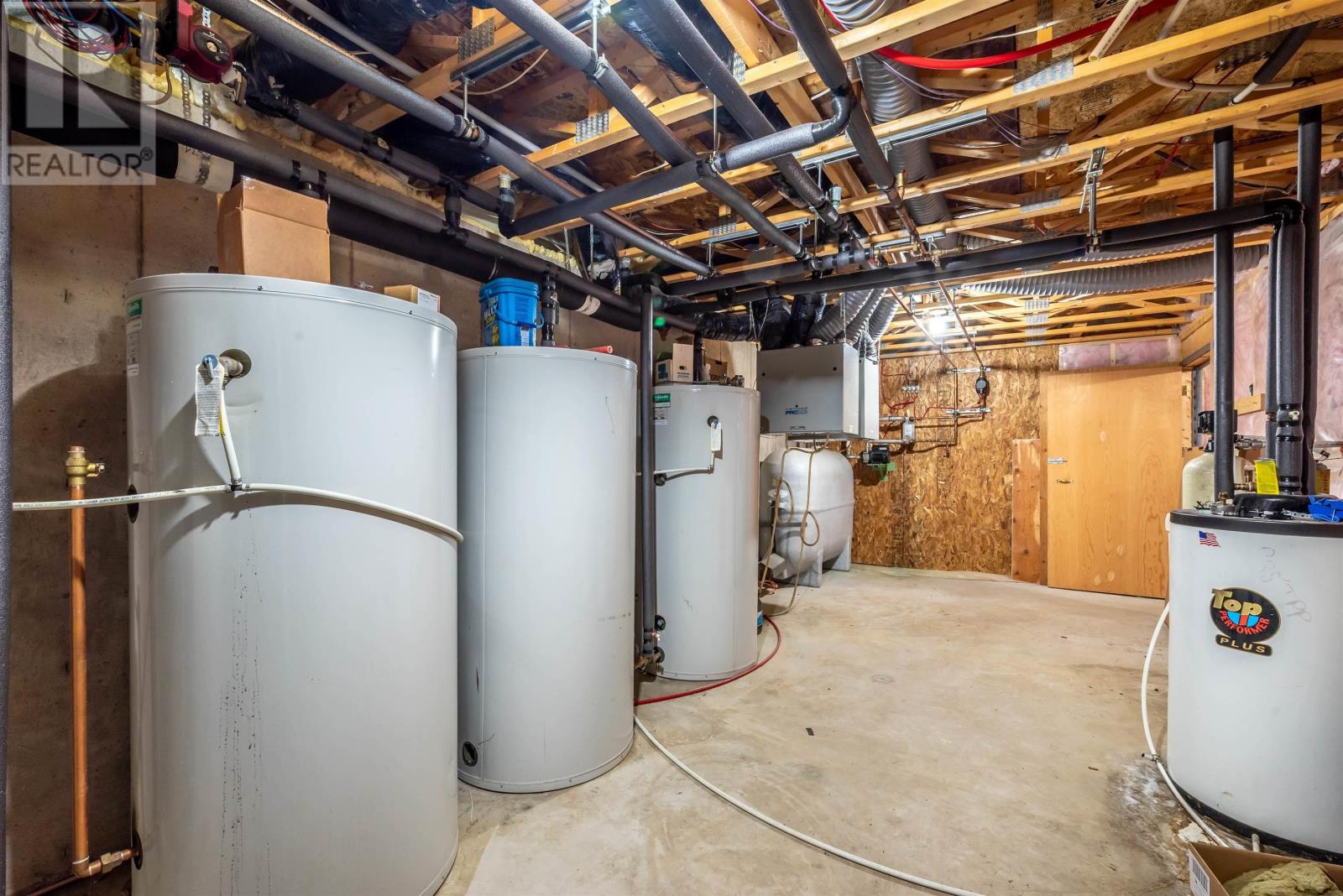 Property 30 of 45 of 180-182 Casa Drive