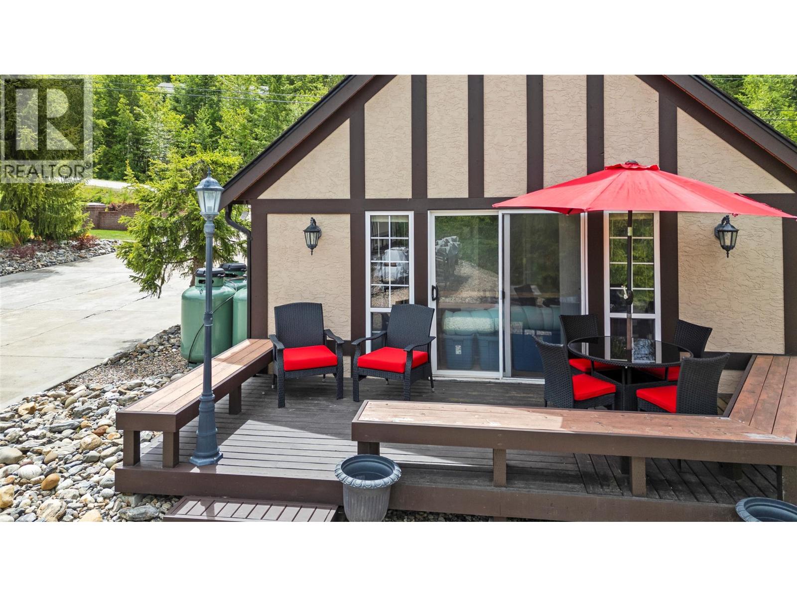  5121 IVY Road, Eagle Bay