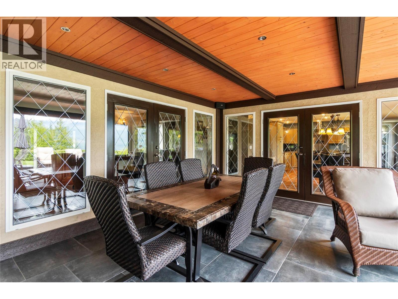  5121 IVY Road, Eagle Bay