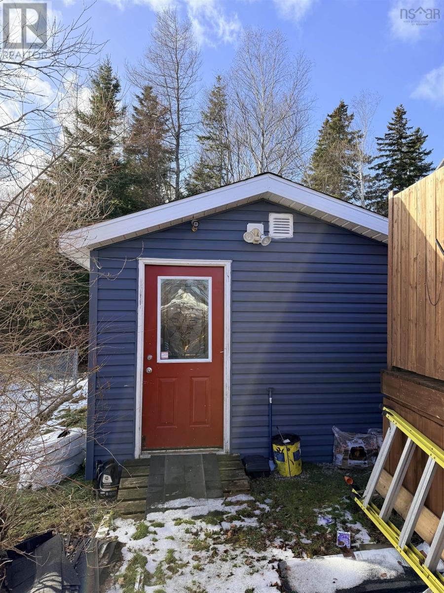 Property 6 of 40 of 87 Murphy Road