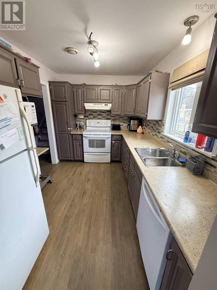 Property 9 of 40 of 87 Murphy Road