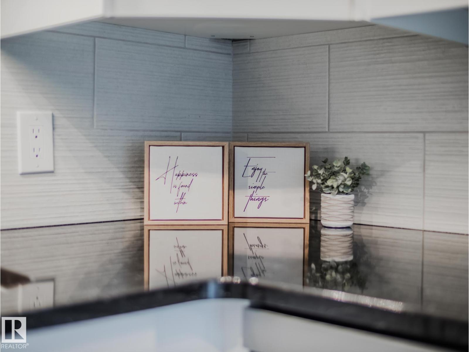 #600 10149 SASKATCHEWAN DR NW, Edmonton