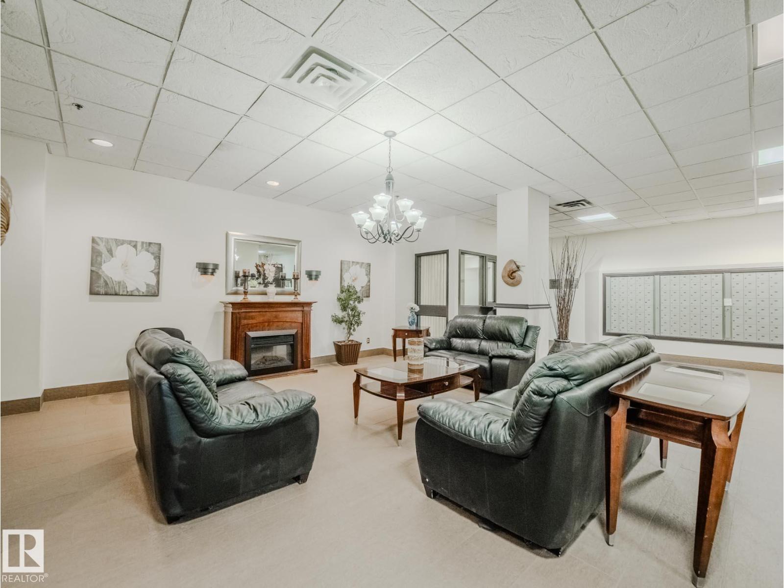 #600 10149 SASKATCHEWAN DR NW, Edmonton