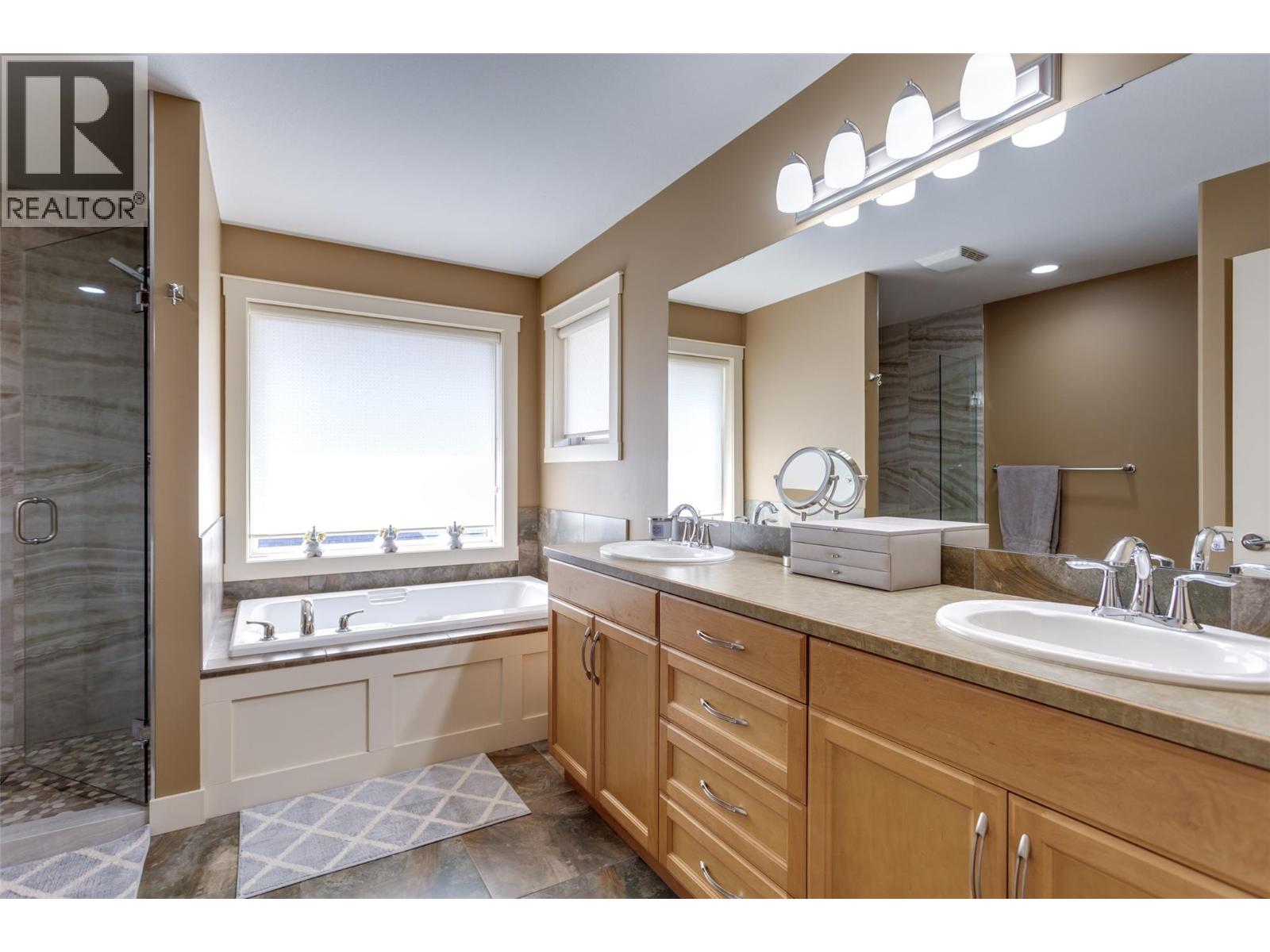  2841 Bentley Road, West Kelowna