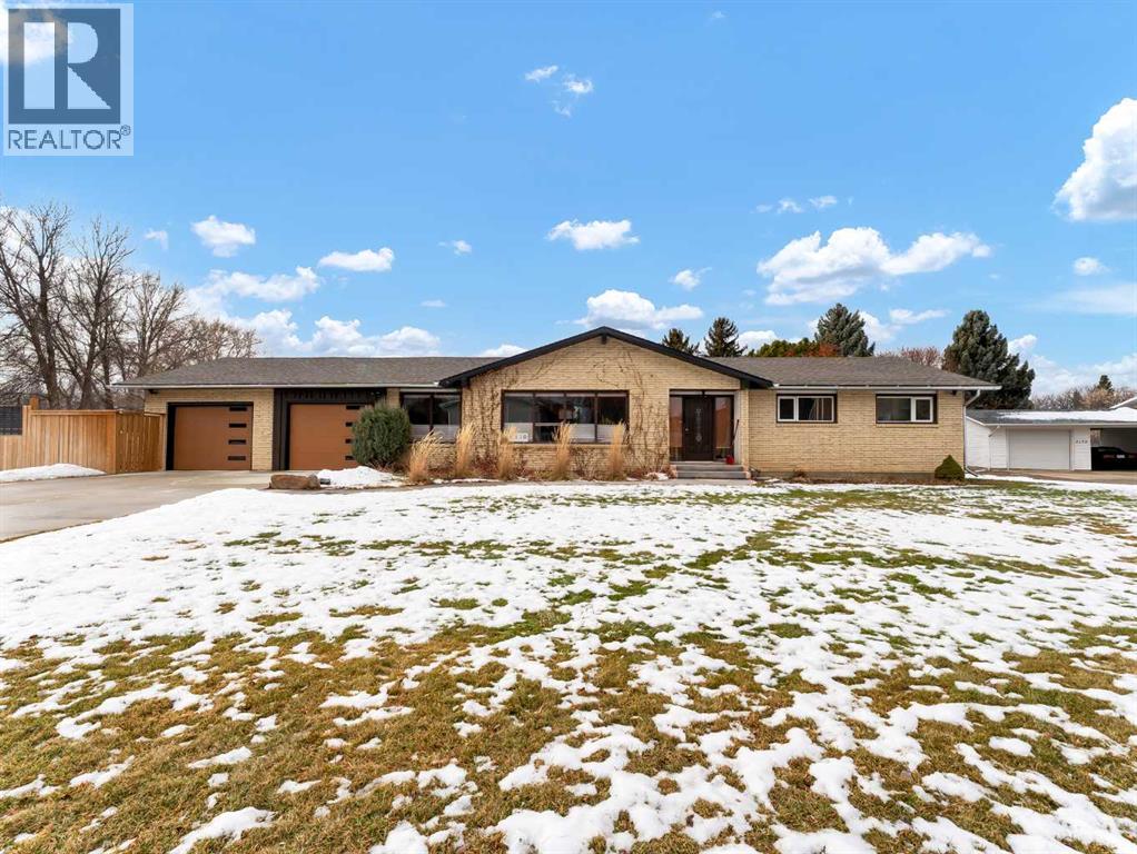 2210 Upland Drive SE, Medicine Hat, Alberta