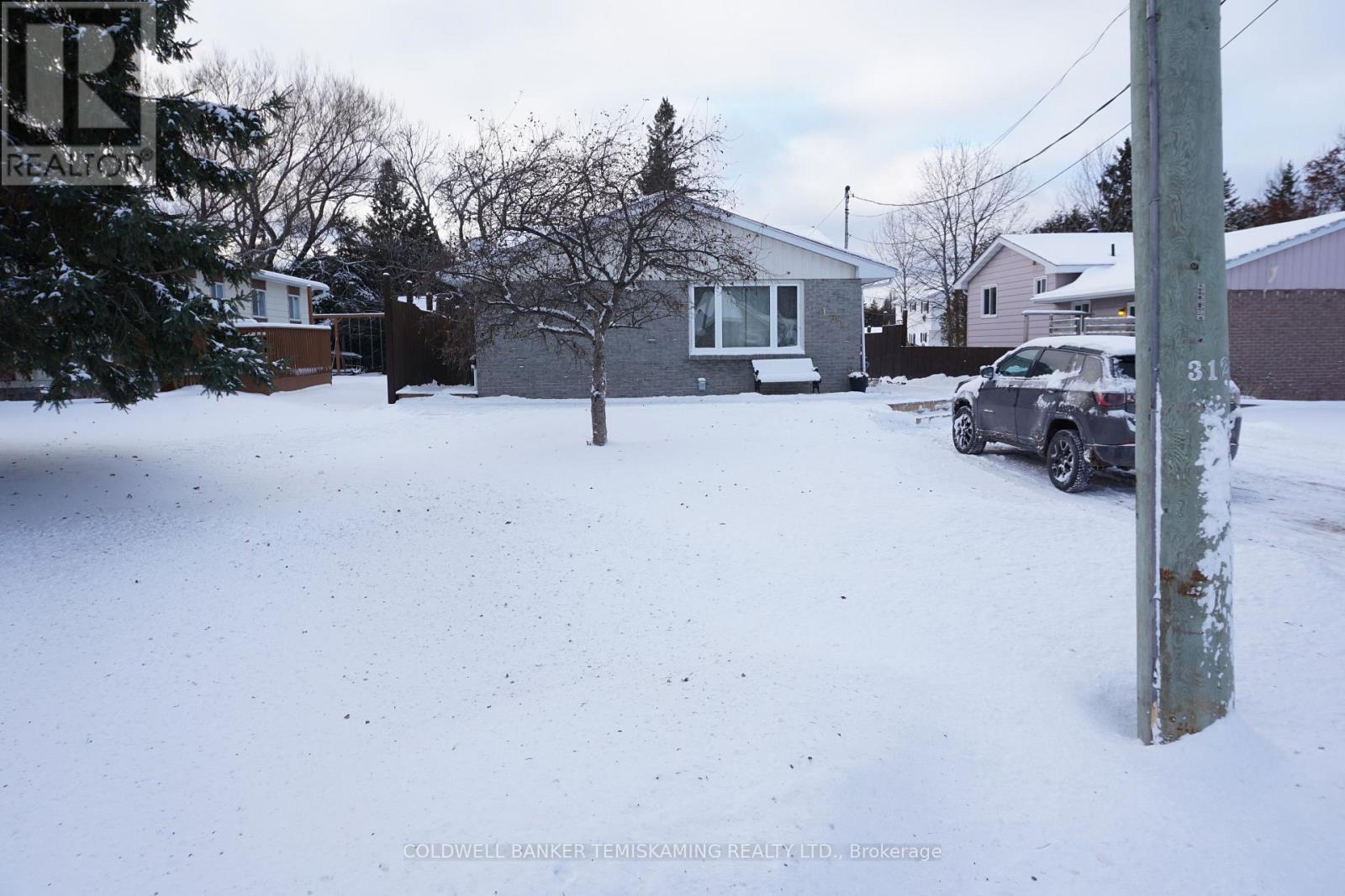 151 CARTER BOULEVARD - Photo 2 of 43, Temiskaming Shores (Haileybury), Ontario