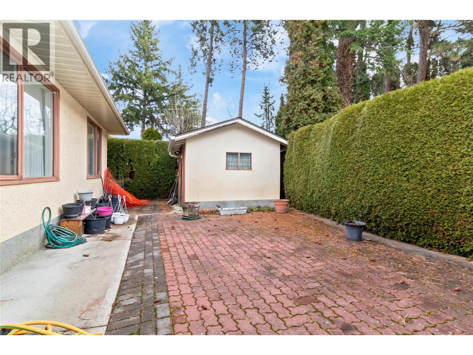  624 Cassiar Crescent, Kelowna