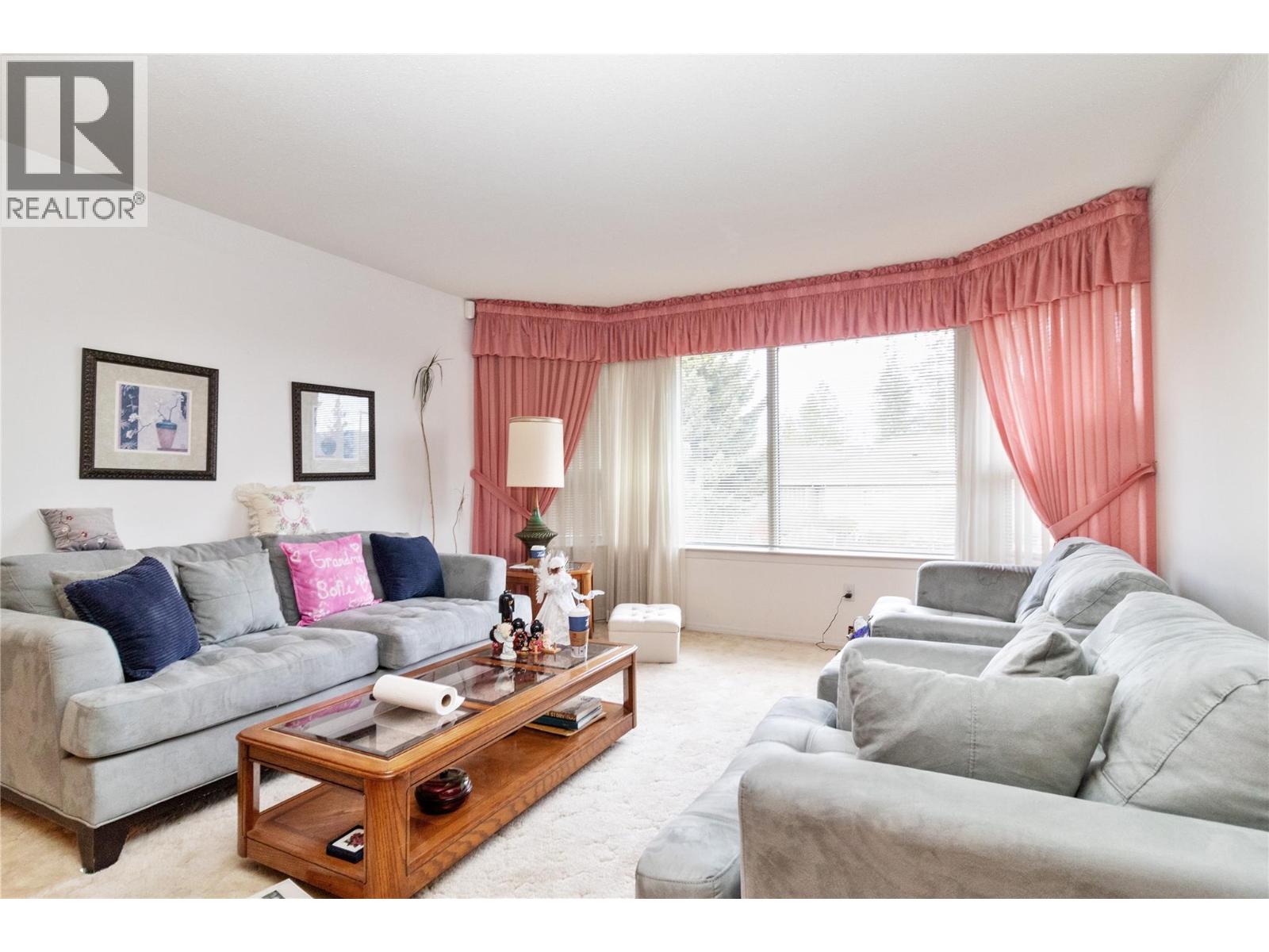  624 Cassiar Crescent, Kelowna