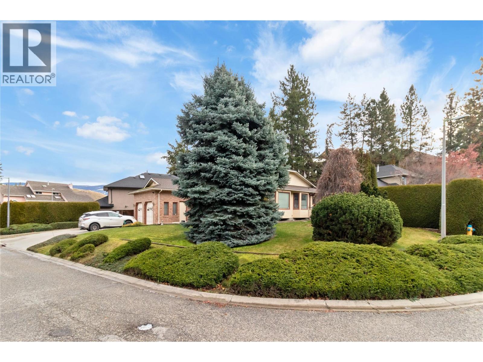  624 Cassiar Crescent, Kelowna