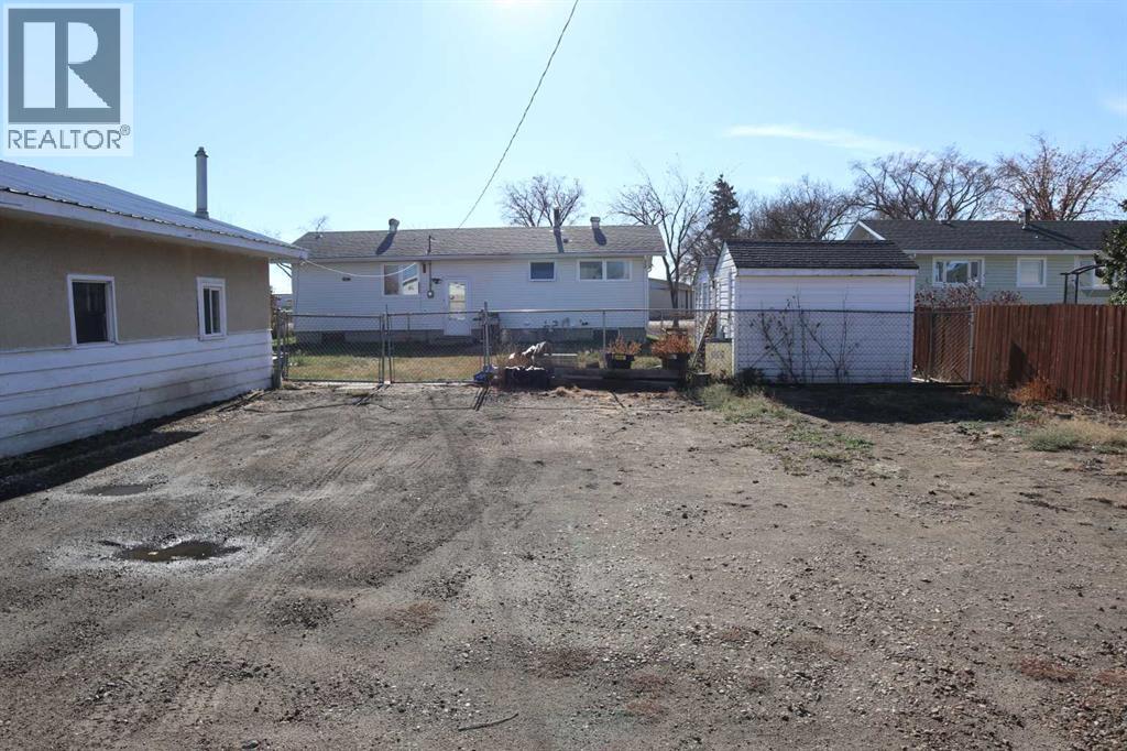 Single Family House Bungalow for Sale in   Avenue Parkdale Wetaskiwin 