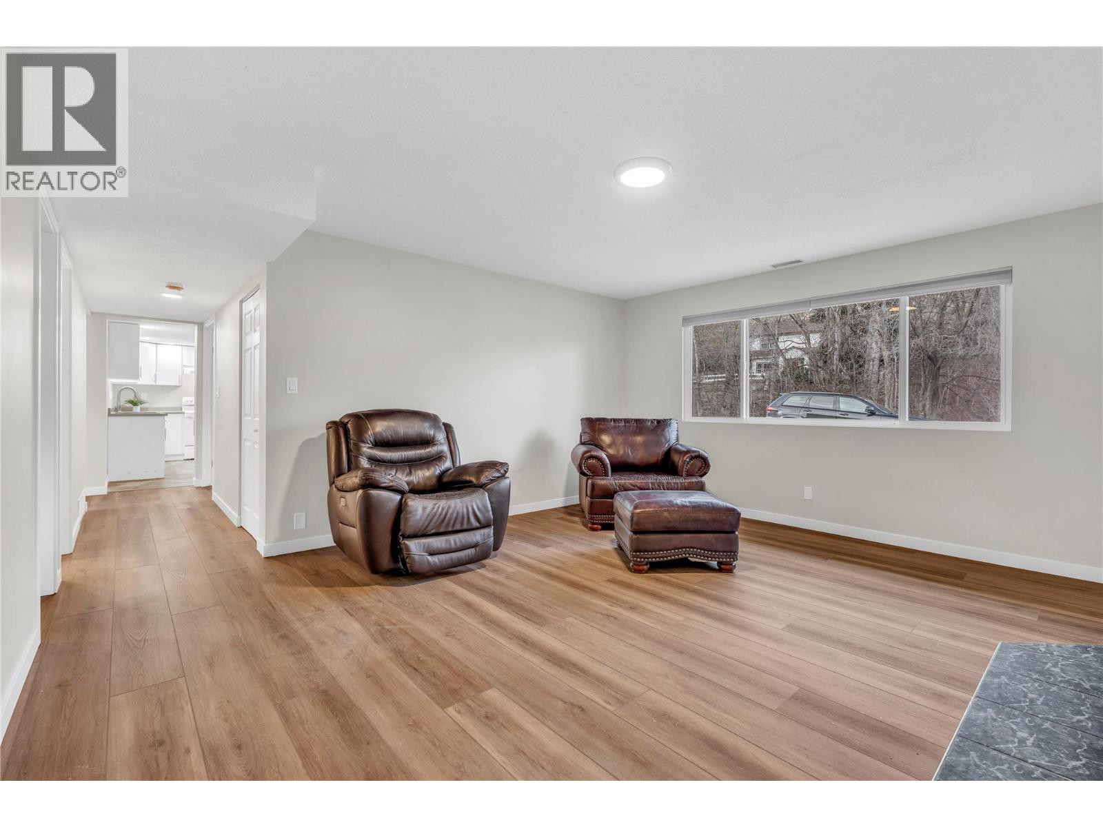 7111 Peach Orchard Road, Summerland