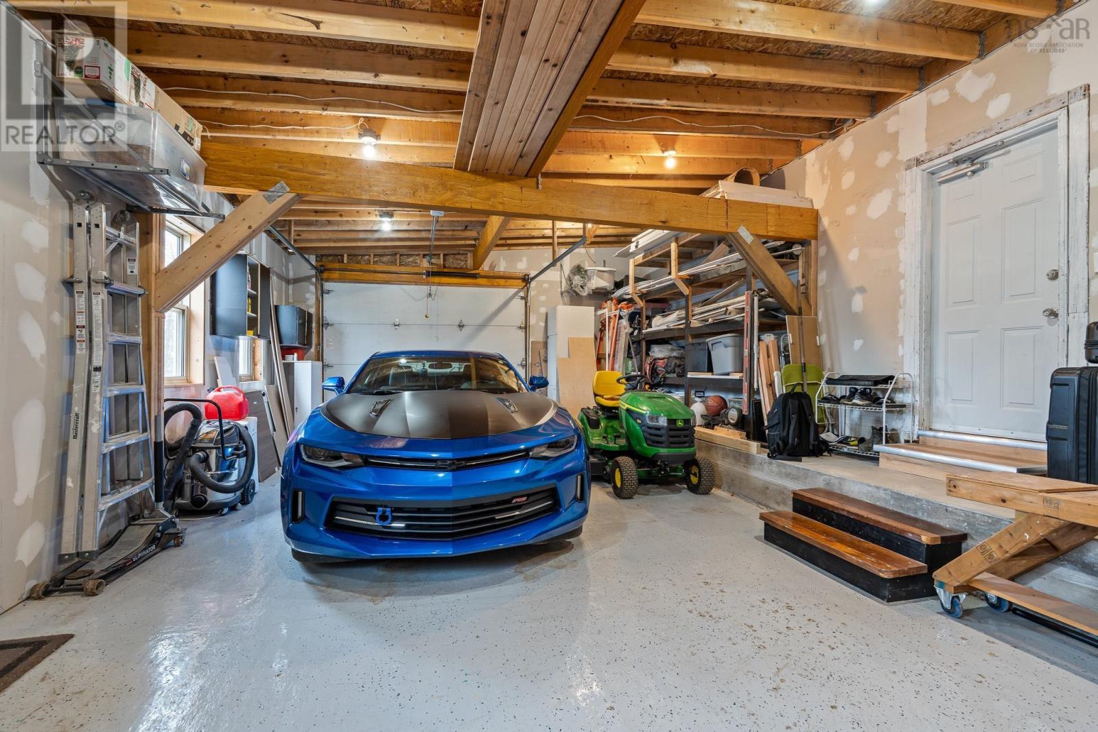 Property 44 of 49 of 1589 King Street