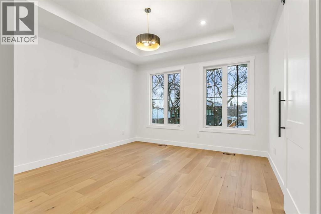 Single Family House for Sale in   Avenue NW Mount Pleasant Calgary 