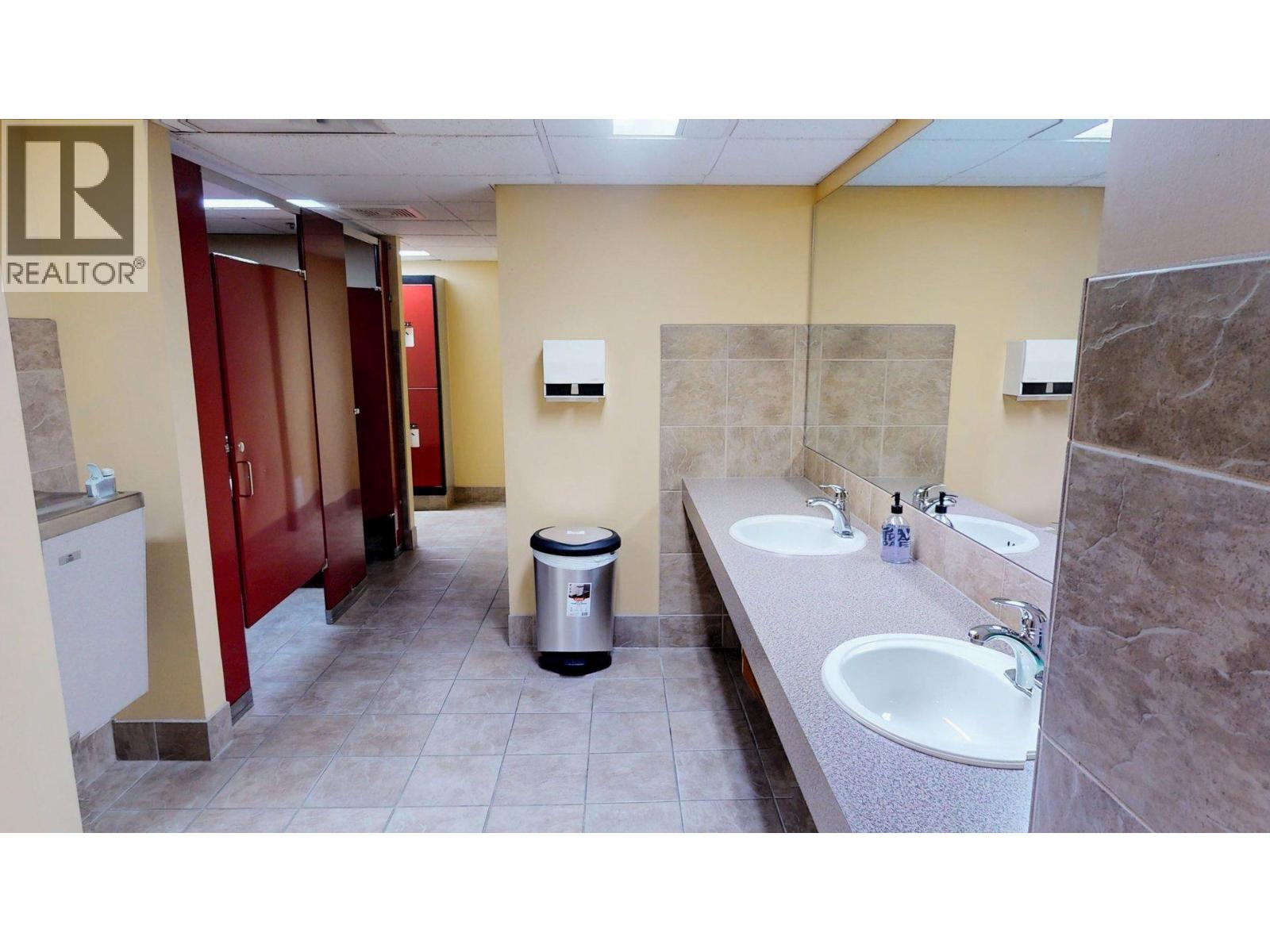 #213 I 701 14A CRESCENT - 48