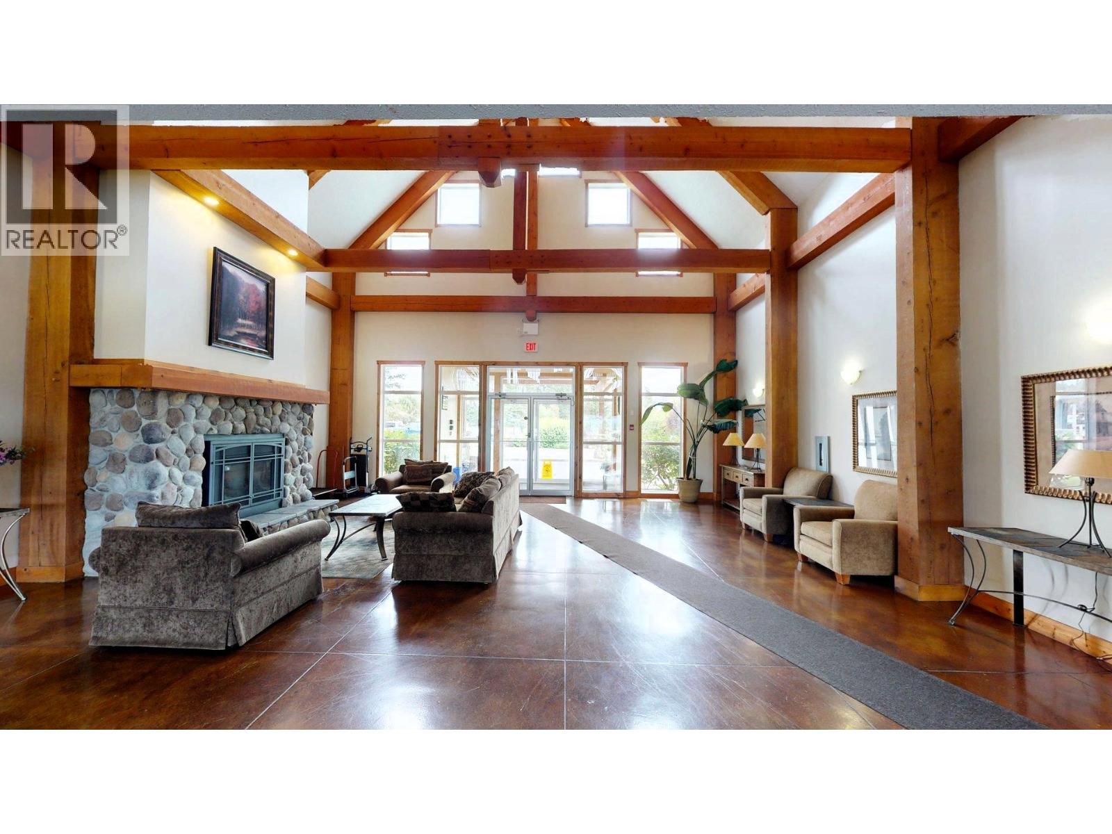 #213 I 701 14A CRESCENT - 55