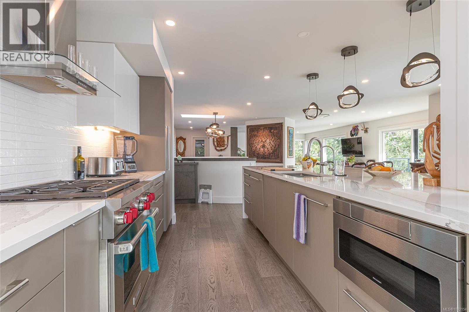 3483 Schooner Rd, Nanoose Bay