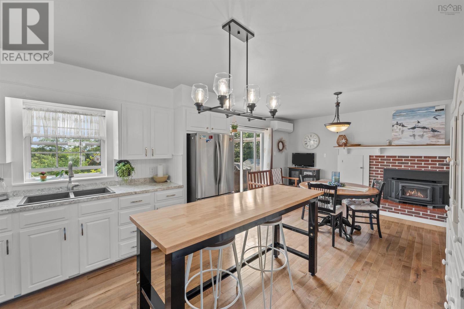 Property 5 of 50 of 94 King Street