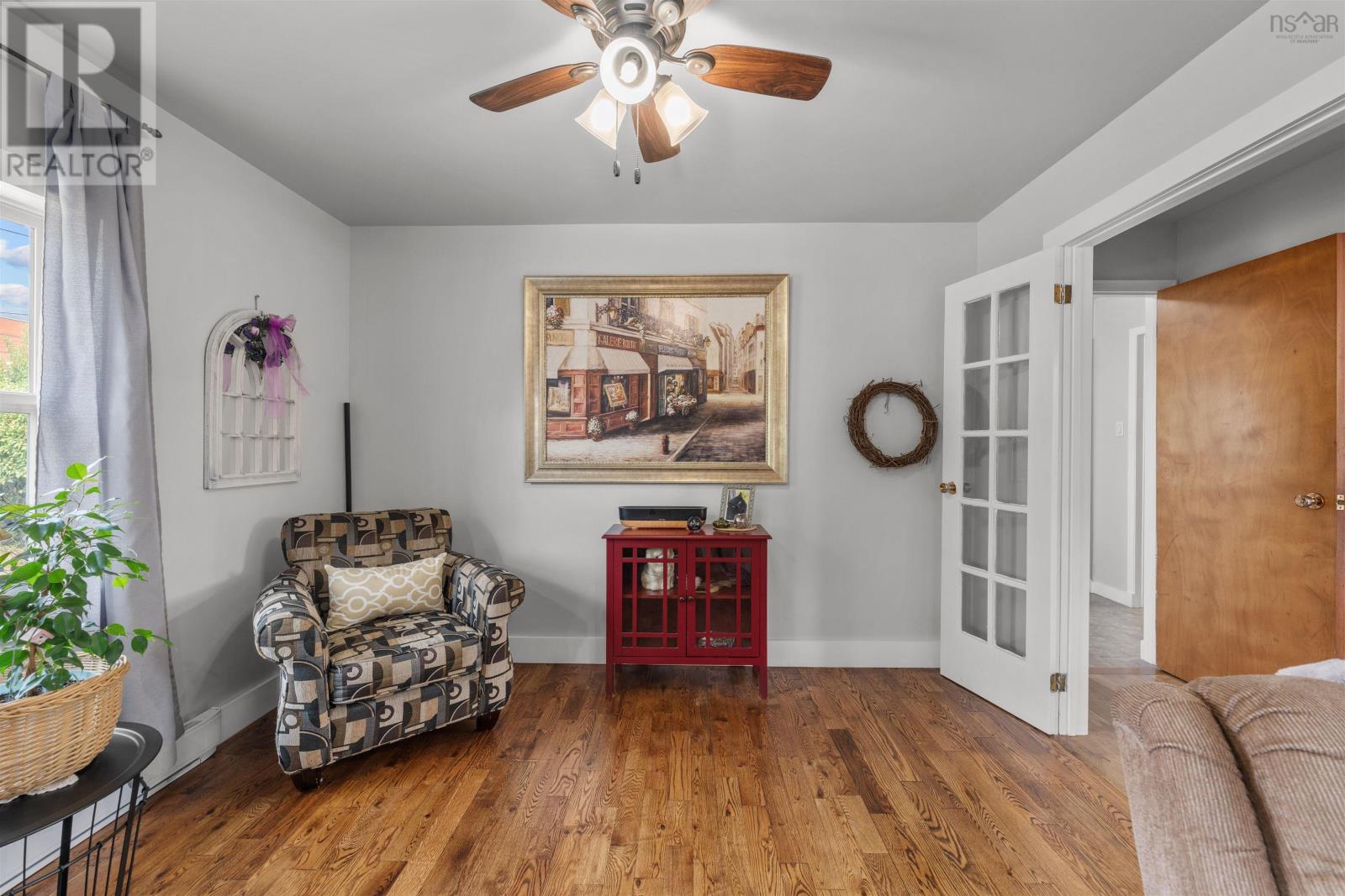 Property 41 of 49 of 94 King Street