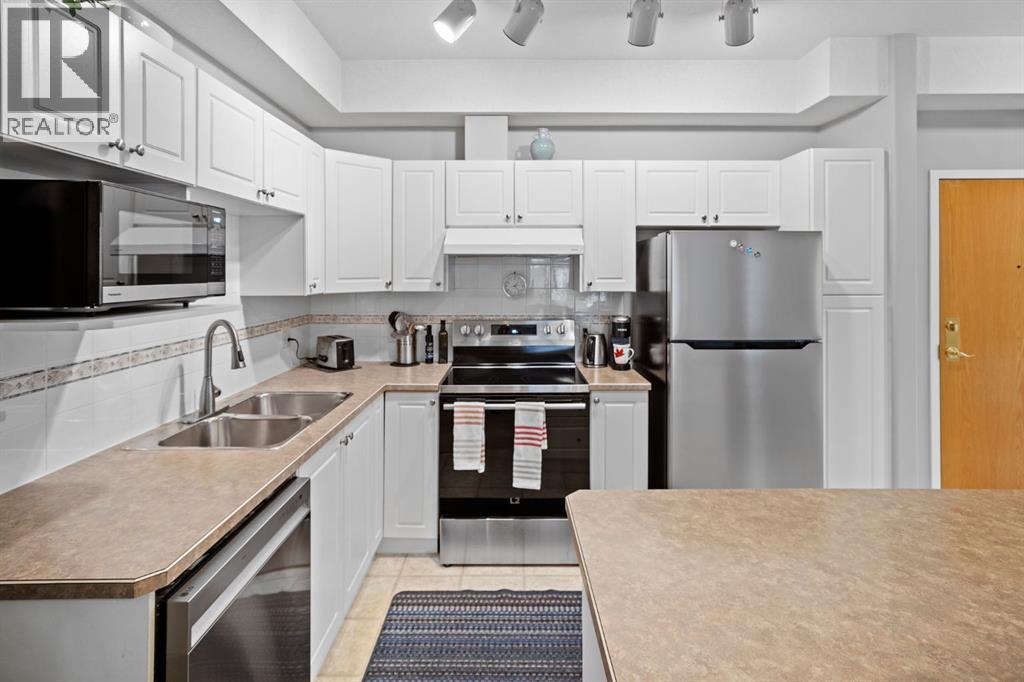 Single Family House for Sale in   Tuscany Springs Boulevard NW Tuscany Calgary 