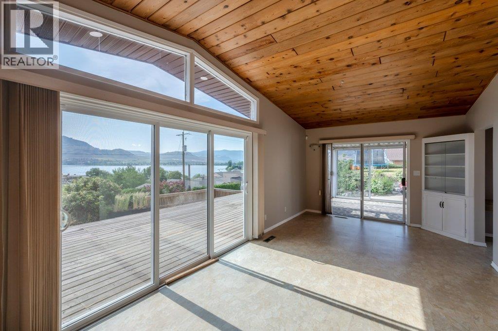 6602 NIGHTHAWK Drive, Osoyoos
