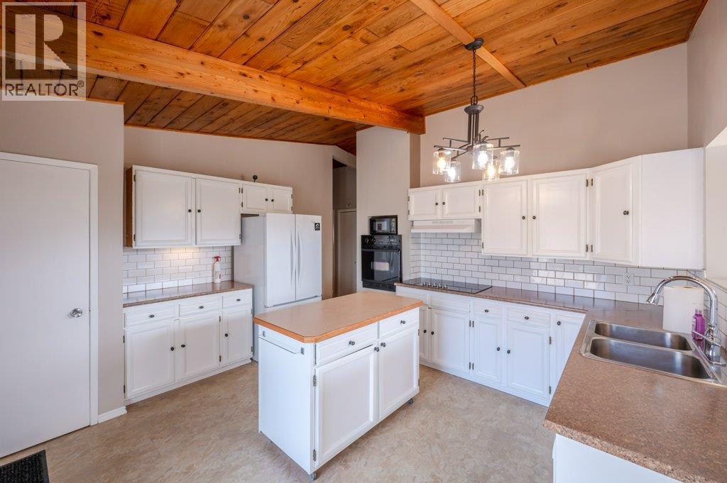 6602 NIGHTHAWK Drive, Osoyoos