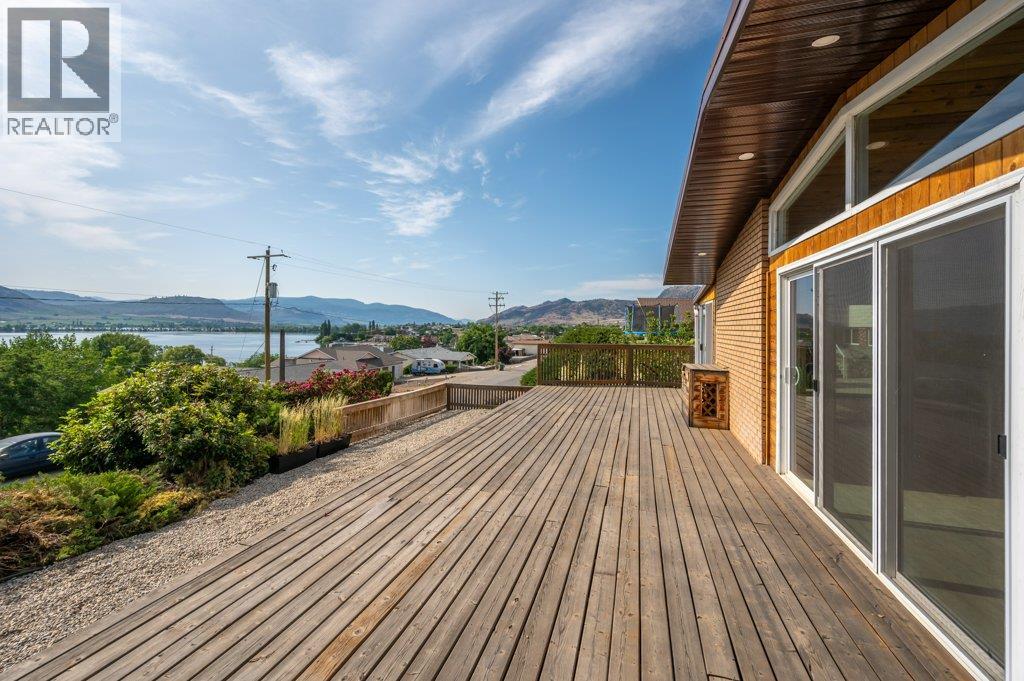 6602 NIGHTHAWK Drive, Osoyoos