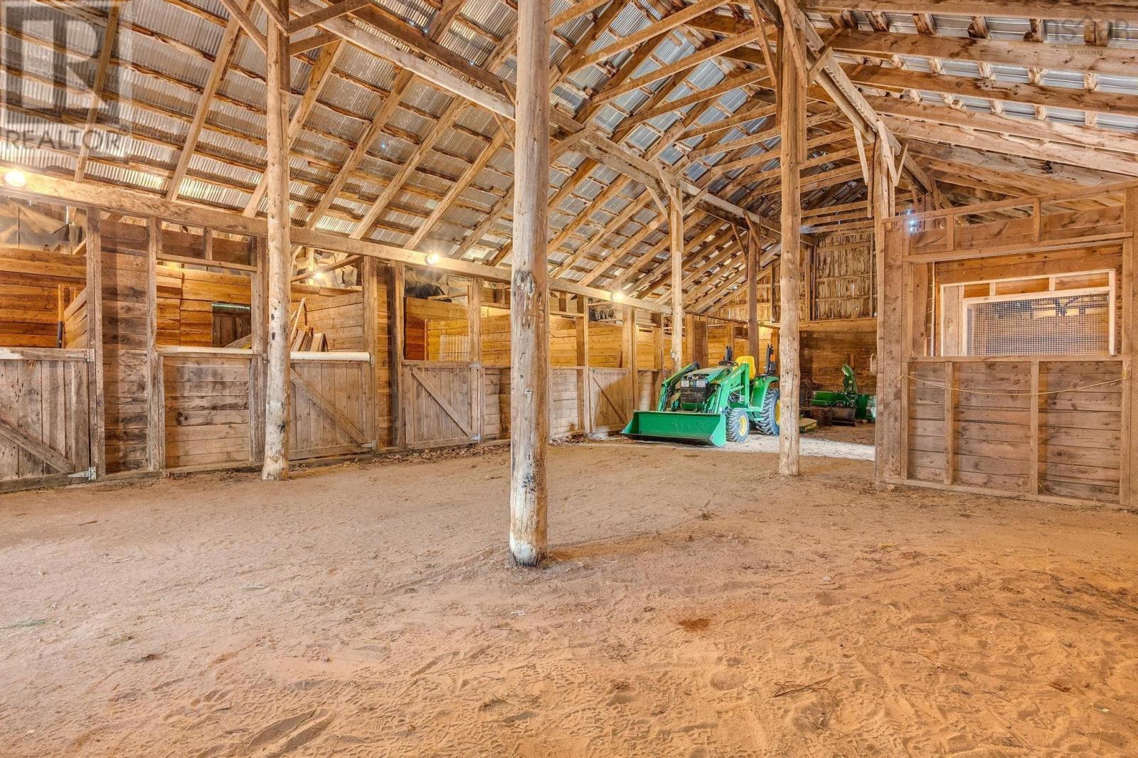 Property 42 of 50 of 85 Greenhouse Road