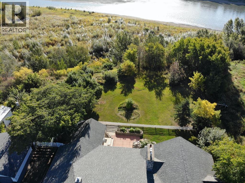 Single Family House Bungalow for Sale in   Street Rosedale Peace River 