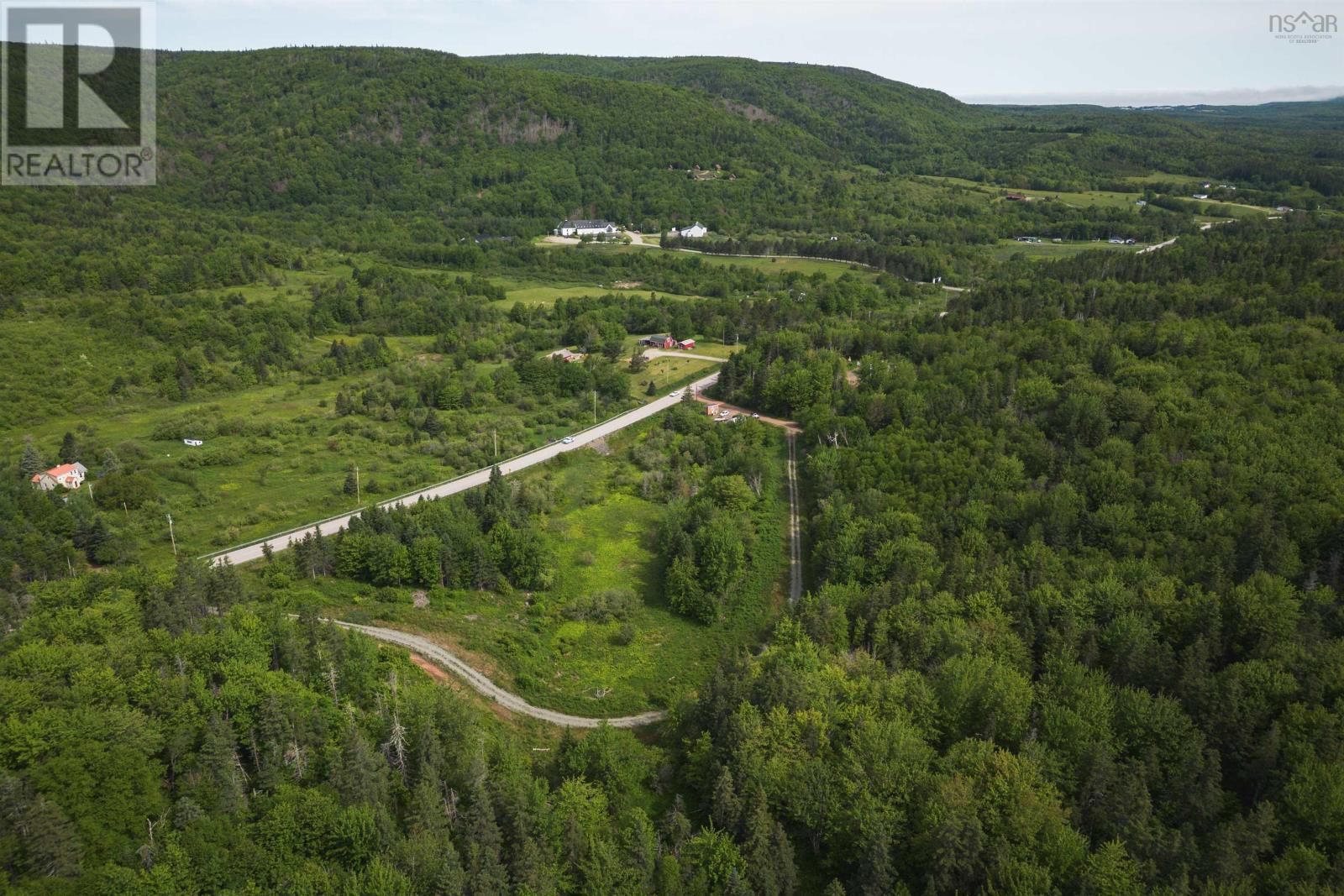 Property 18 of 19 of Highway 19