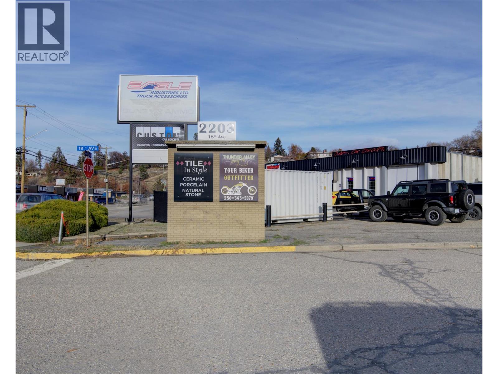  2203 18 Avenue, Vernon