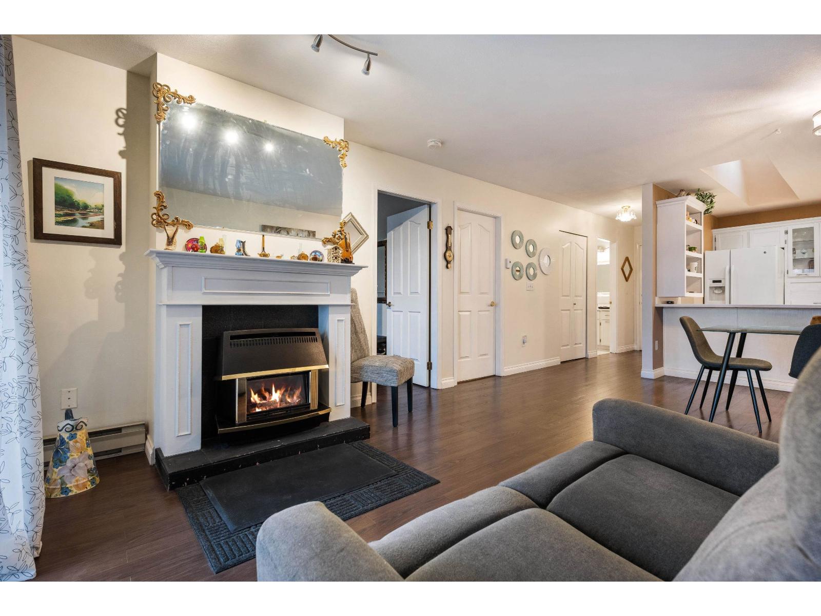 307 45660 KNIGHT ROAD, Sardis West Vedder, Chilliwack