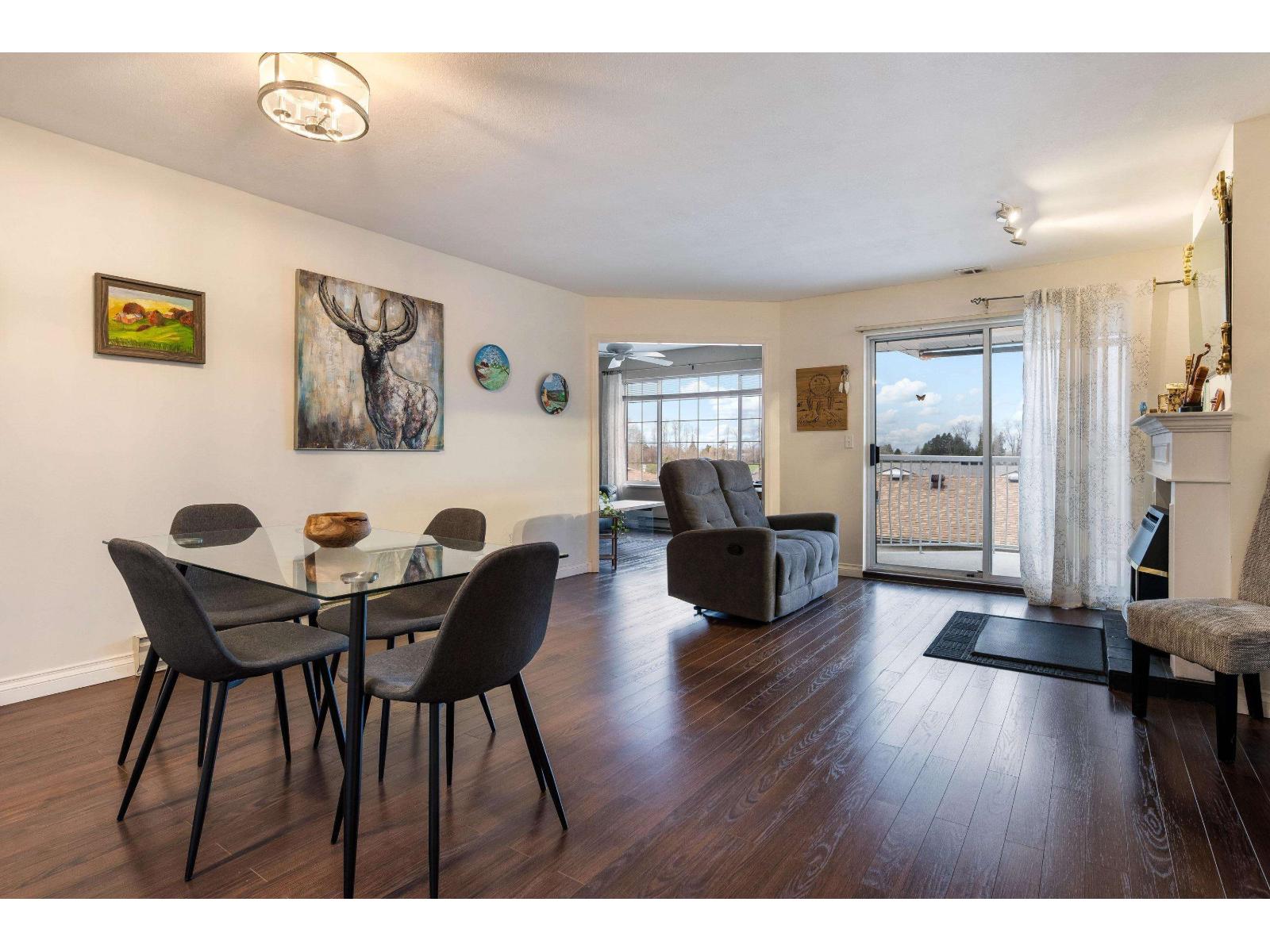 307 45660 KNIGHT ROAD, Sardis West Vedder, Chilliwack