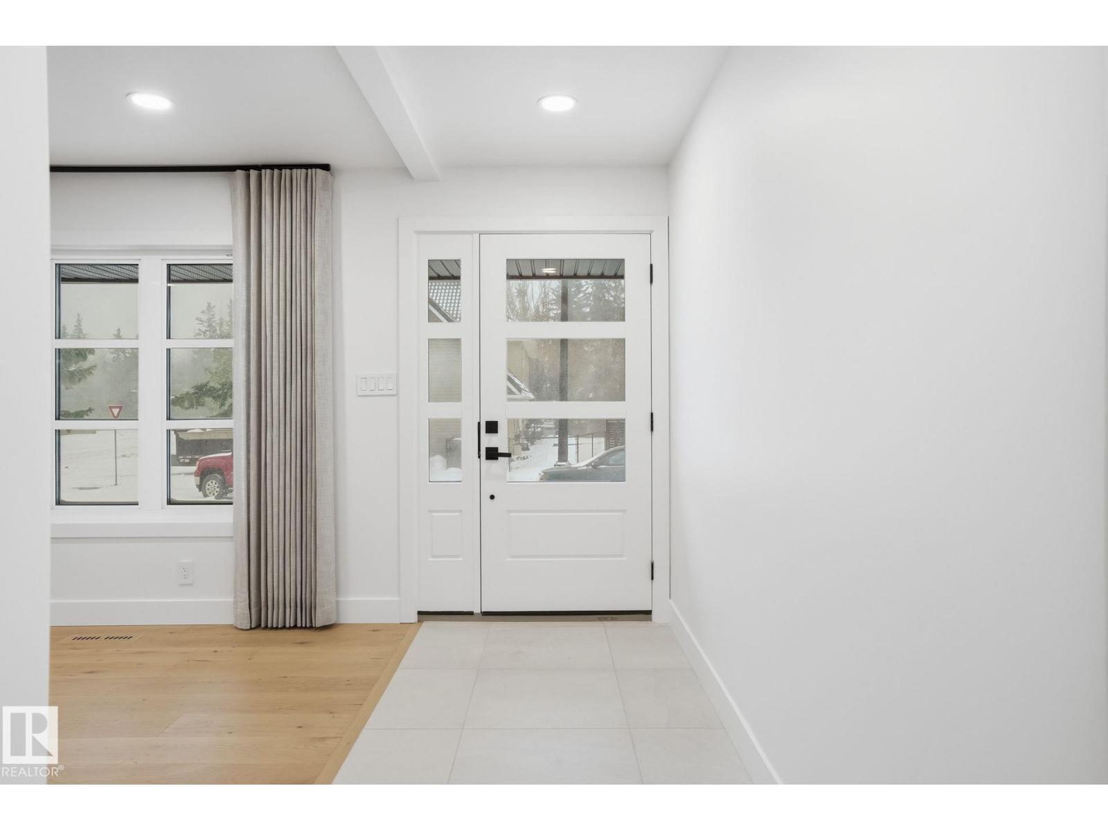 14604 MACKENZIE DR NW, Edmonton